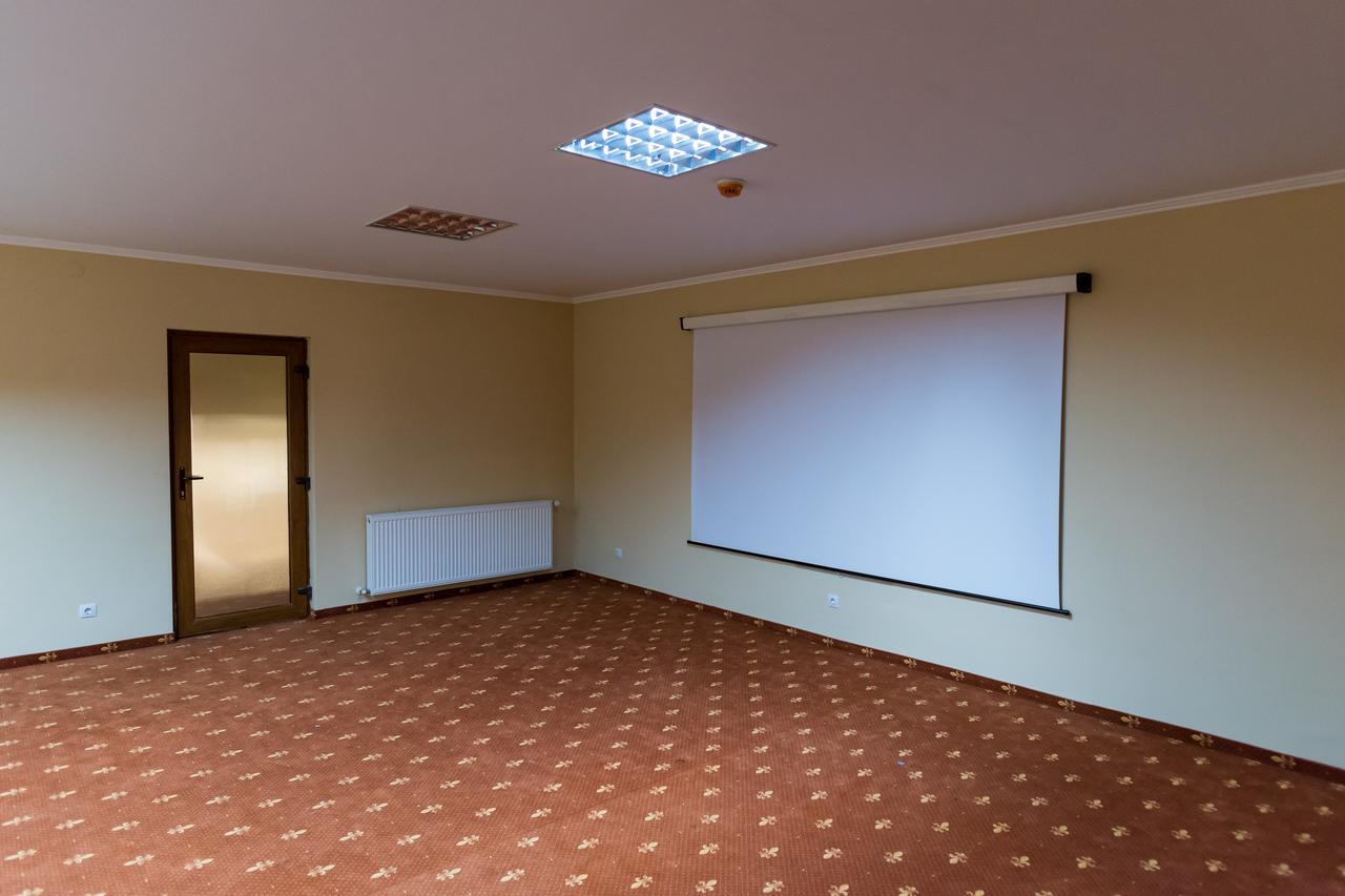 Hotel Monte Carlo Reghin Extérieur photo