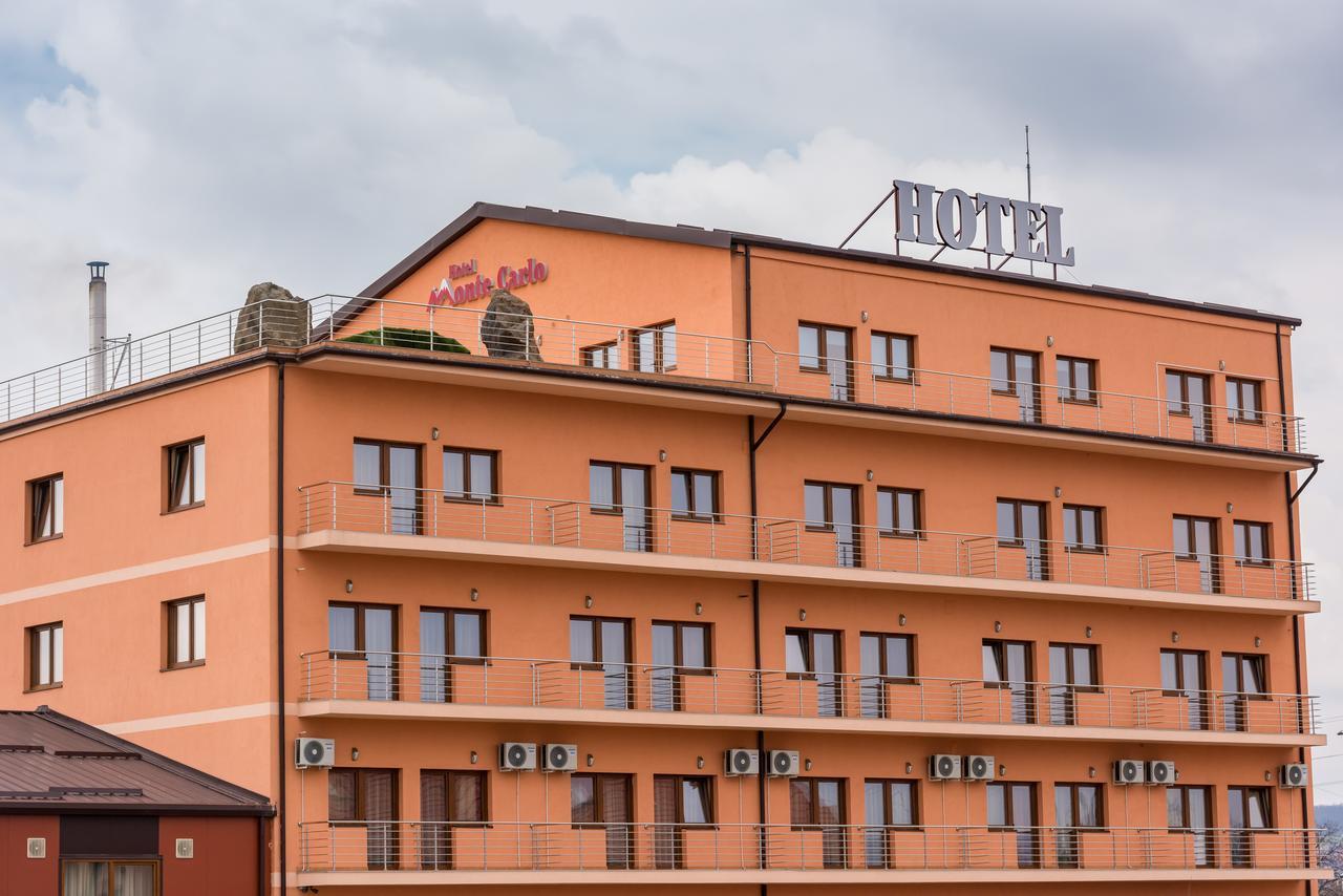Hotel Monte Carlo Reghin Extérieur photo