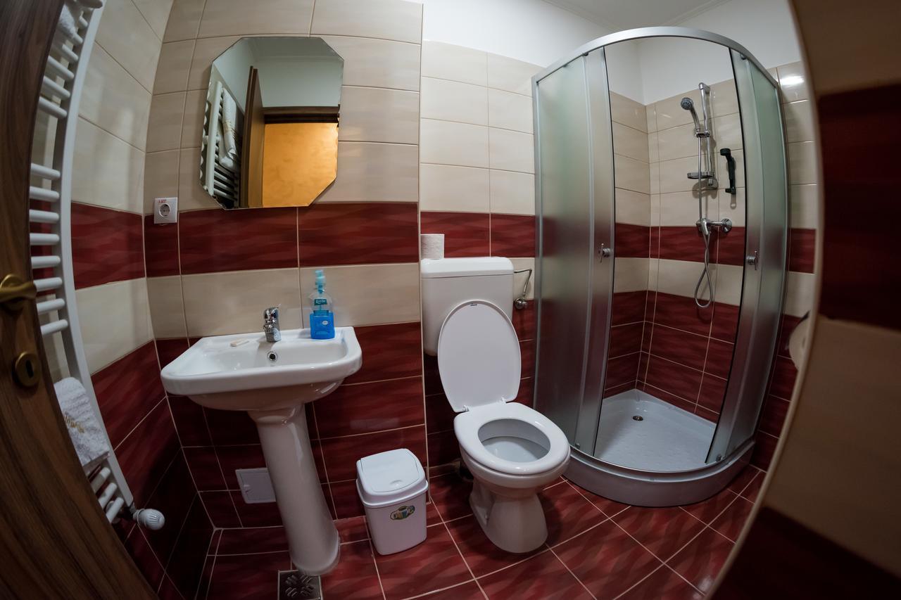 Hotel Monte Carlo Reghin Extérieur photo