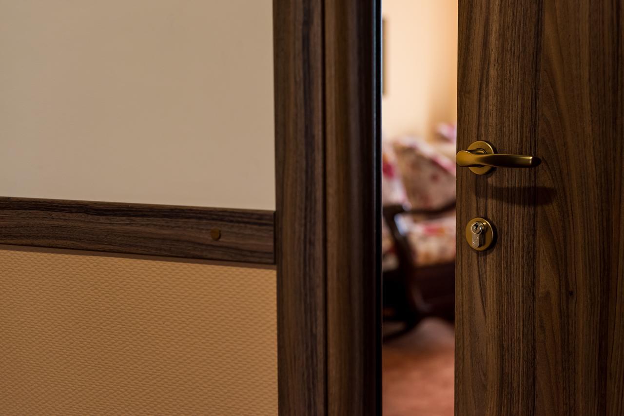 Hotel Monte Carlo Reghin Extérieur photo
