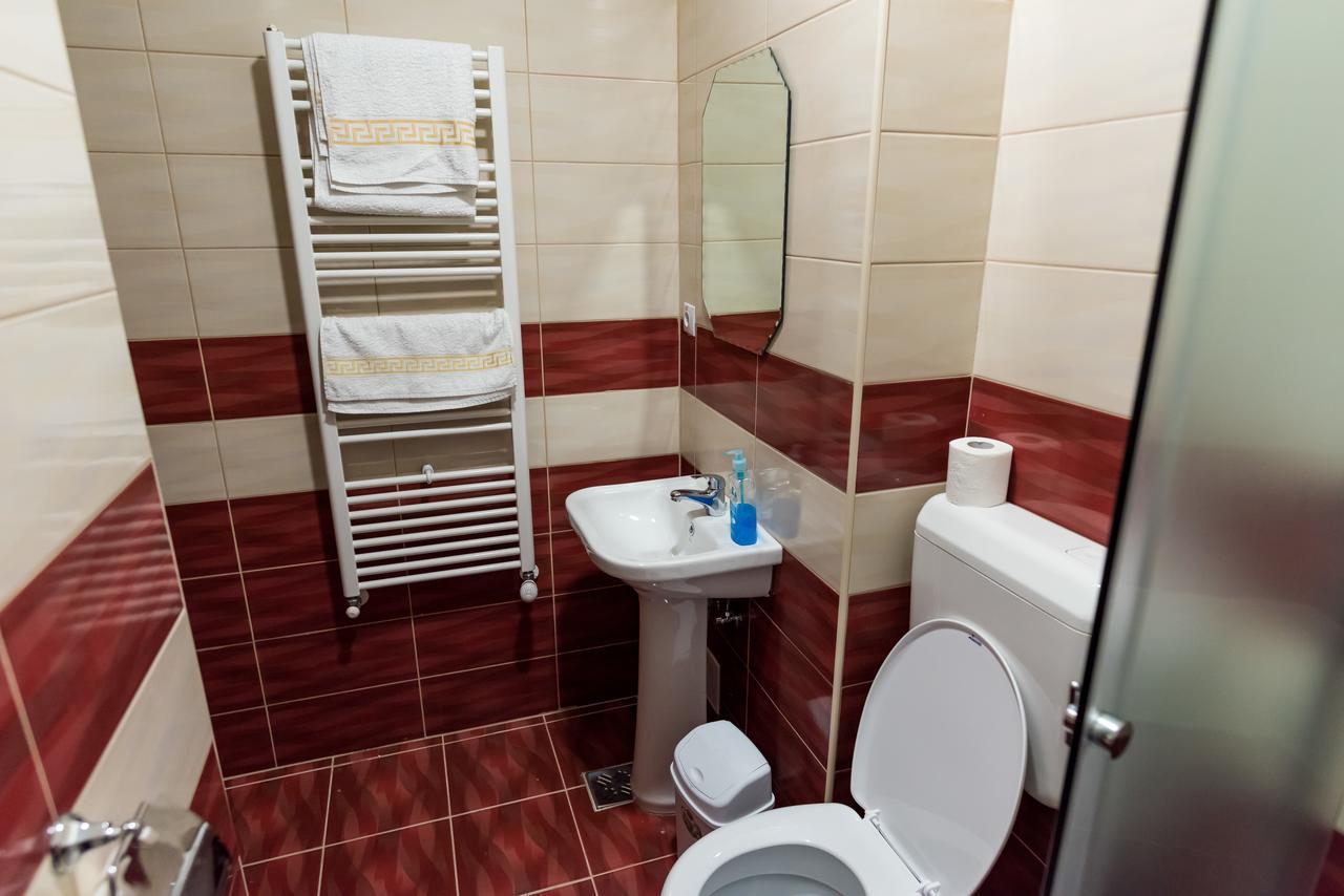 Hotel Monte Carlo Reghin Extérieur photo