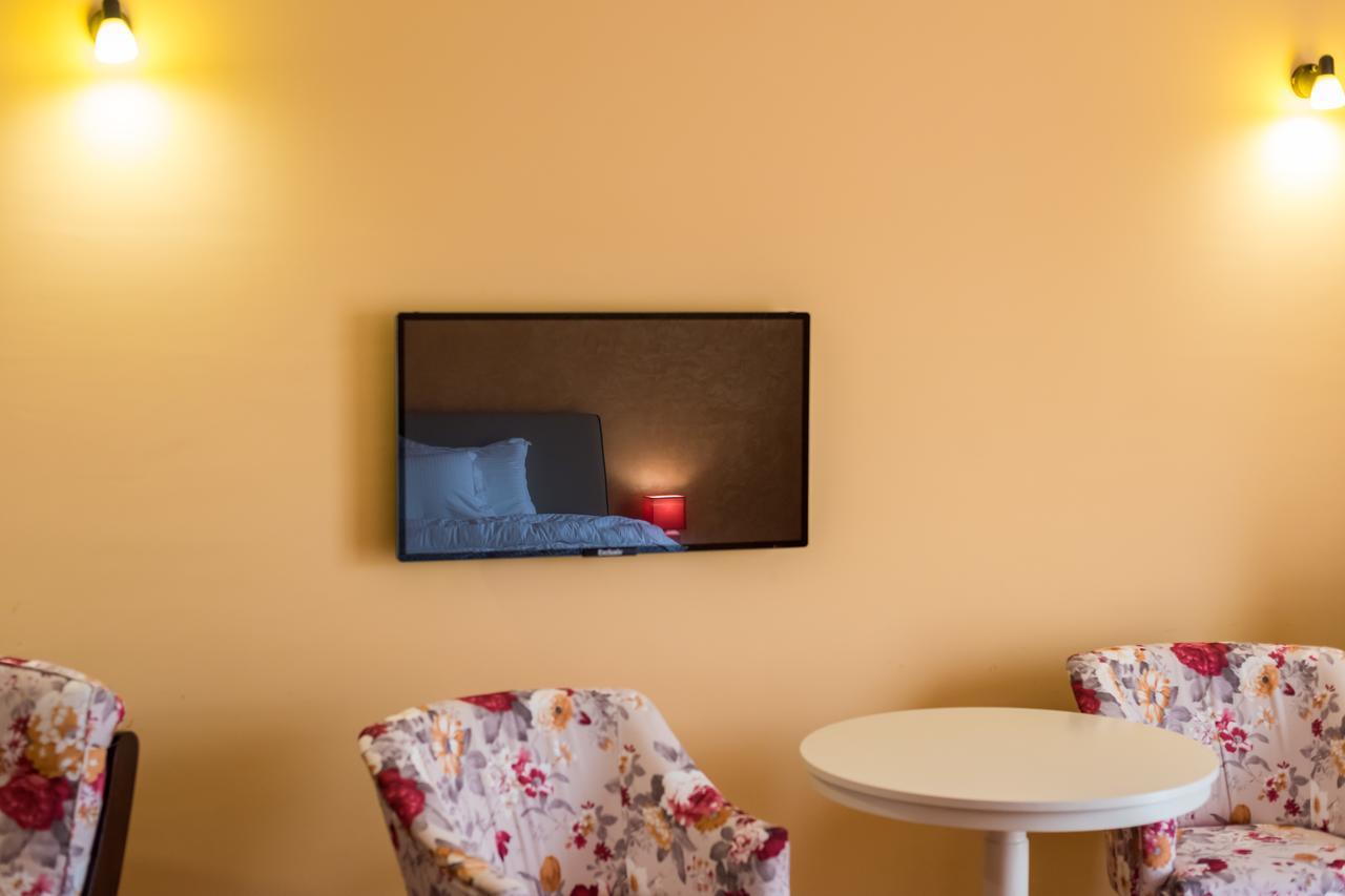 Hotel Monte Carlo Reghin Extérieur photo